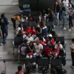 Retrasos en El Dorado por flujo de viajeros menores en semana de receso Retrasos en El Dorado por flujo de viajeros menores en semana de receso