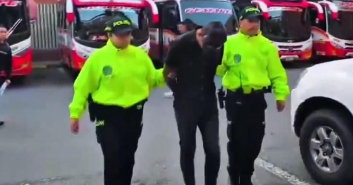 Noticias Medellín: Frustran cumbre criminal en Medellín: Clan del Golfo