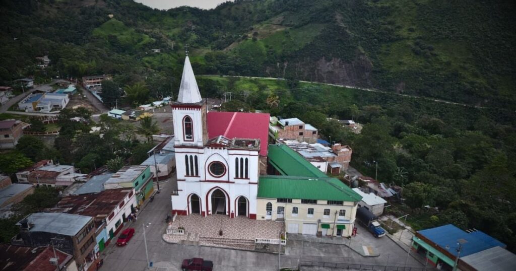 El desconocido pueblo de Cundinamarca cerca a Bogotá, ideal para disfrutar de un buen clima y piscinas El desconocido pueblo de Cundinamarca cerca a Bogotá, ideal para disfrutar de un buen clima y piscinas