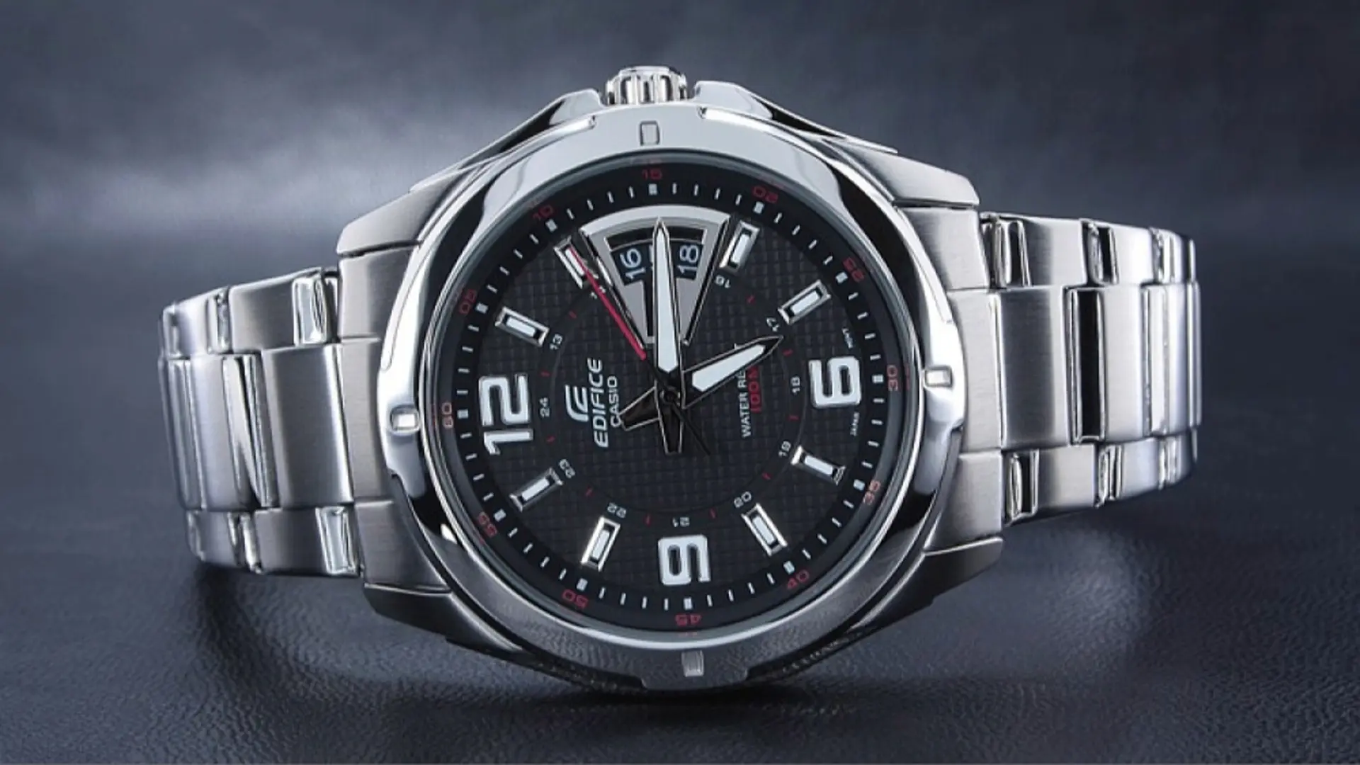 Este elegante reloj no es un Rolex, es un Casio y su precio es sorprendentemente bajo Este elegante reloj no es un Rolex, es un Casio y su precio es sorprendentemente bajo
