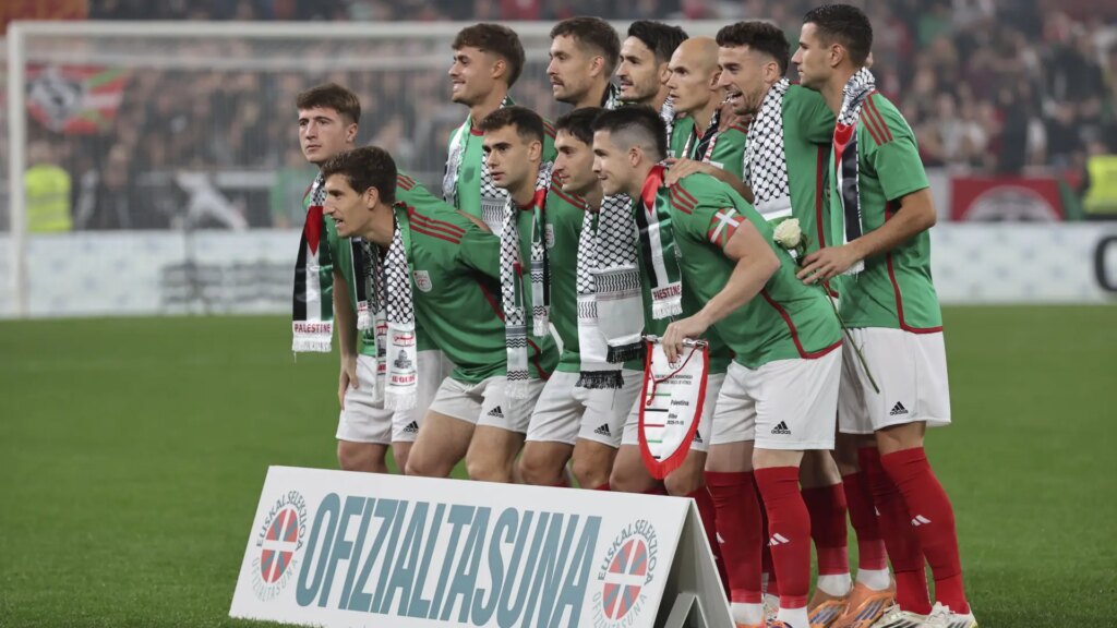 La selección de Euskadi golea a Palestina en San Mamés La selección de Euskadi golea a Palestina en San Mamés