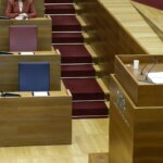 Llorca recoge las exigencias de Vox en Pacto Verde e inmigración y anuncia universidad gratis el primer año y puntos de Urgencias Llorca recoge las exigencias de Vox en Pacto Verde e inmigración y anuncia universidad gratis el primer año y puntos de Urgencias