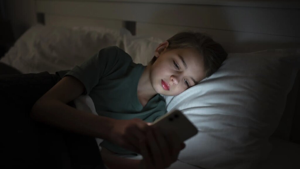 Los neurólogos alertan del aumento de niños con síntomas similares al autismo por el abuso de pantallas