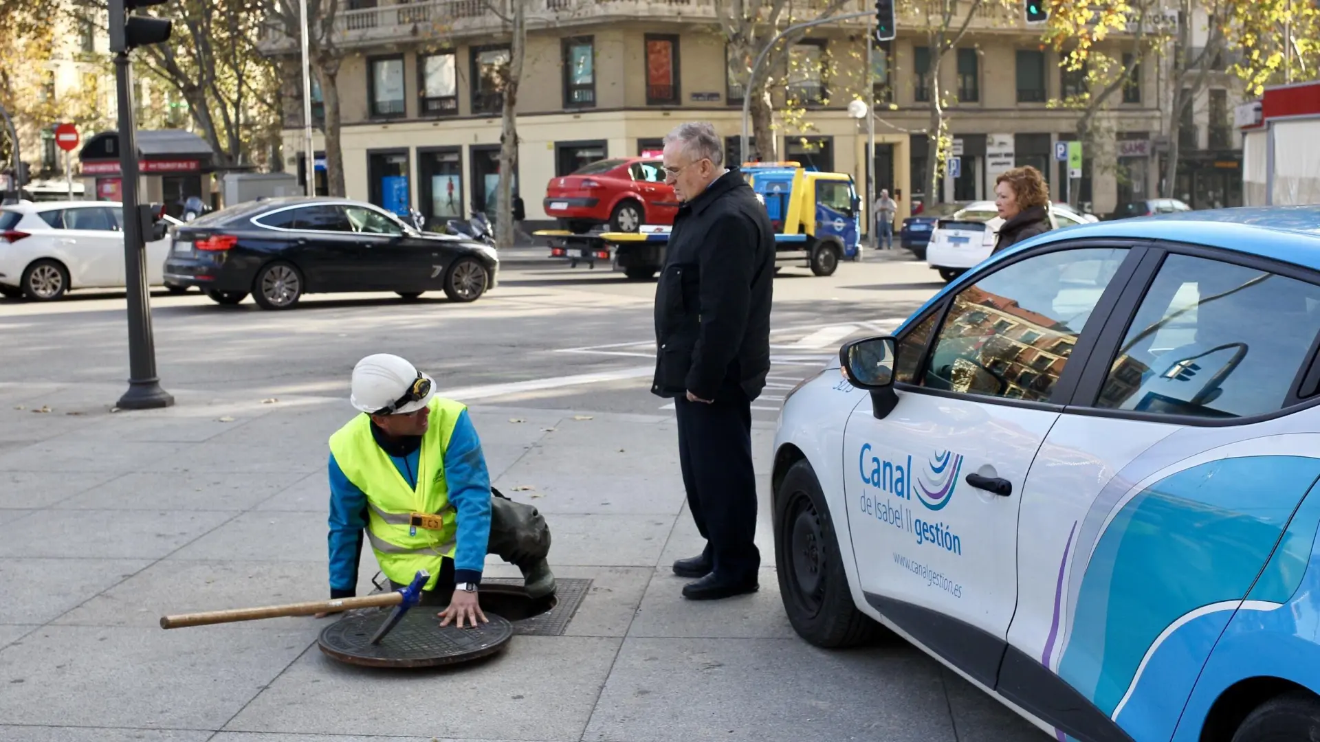 Puente tacha de «inconstitucional» que Renfe mejore la indemnización por retraso y avisa que costaría a los pasajeros 43 millones al año