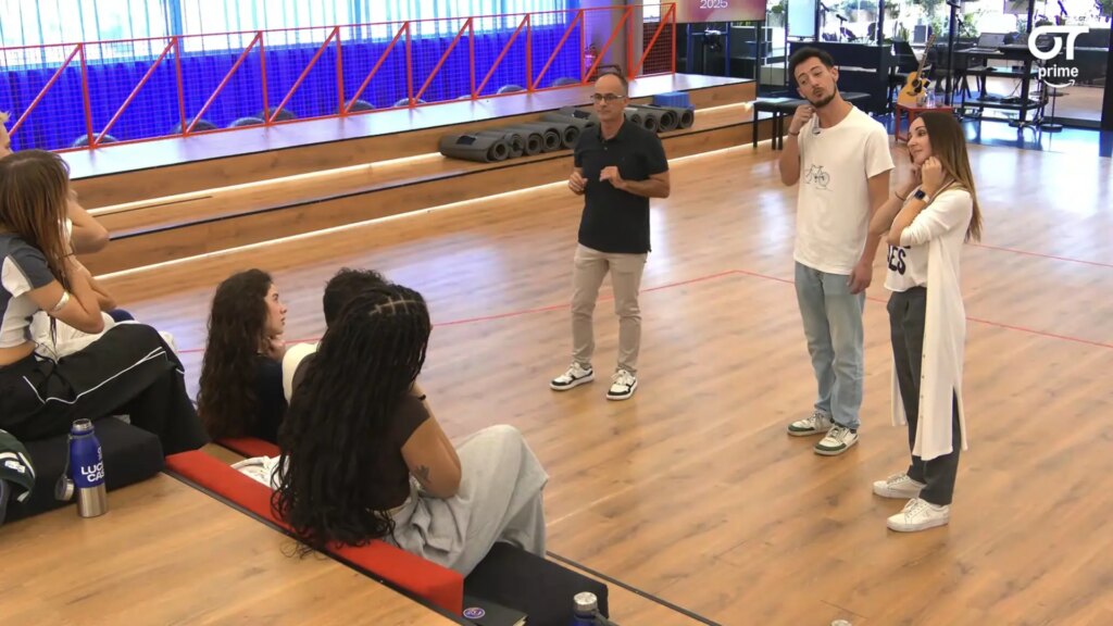 «Se me van los ojos, lo siento, eres guapísima»