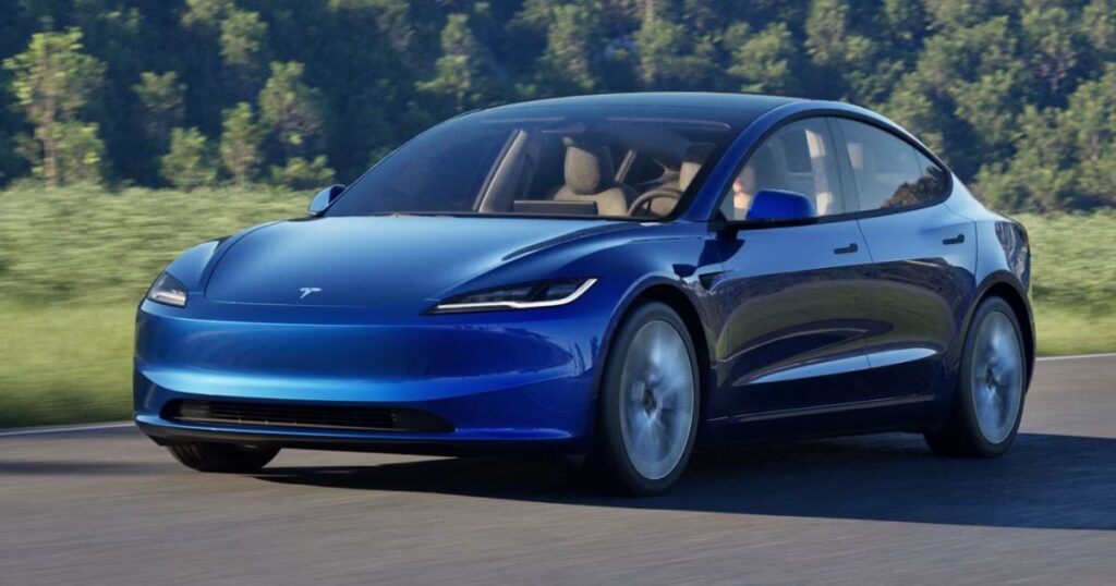 Tesla llega pisando fuerte a Colombia con sus precios bajos y pone a temblar a muchas marcas en el país Tesla llega pisando fuerte a Colombia con sus precios bajos y pone a temblar a muchas marcas en el país
