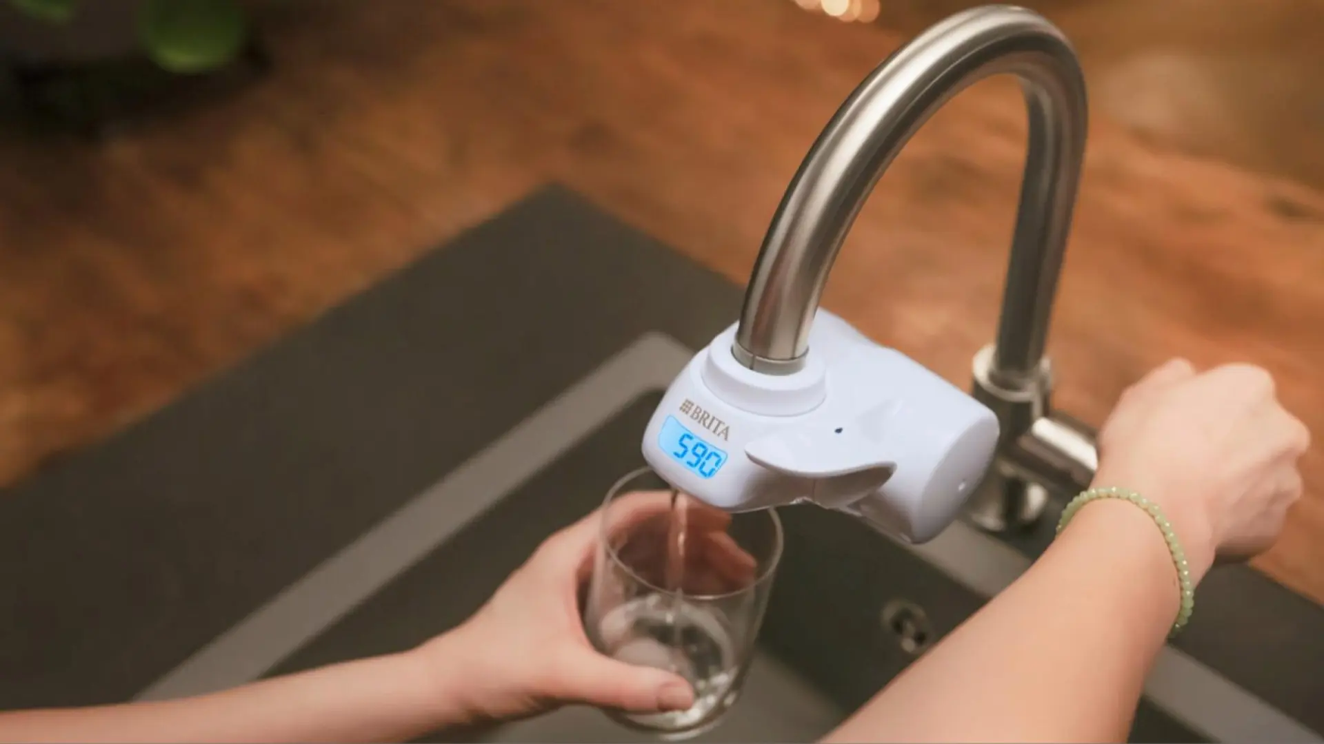 este filtro limpia el agua directamente del filtro