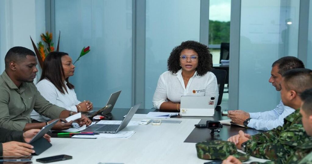 Chocó: Comunidades desplazadas dejan enfrentamientos de AGC y el ELN Chocó: Comunidades desplazadas dejan enfrentamientos de AGC y el ELN