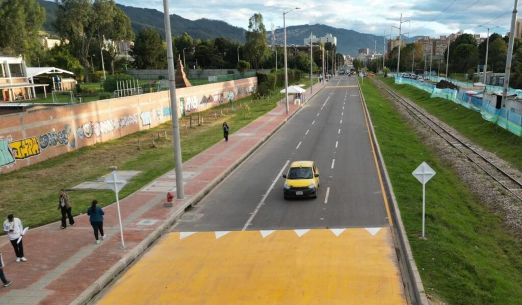 Galán pone a estrenar vía: Nuevo tramo en la Novena ahorra hasta 35 minutos
