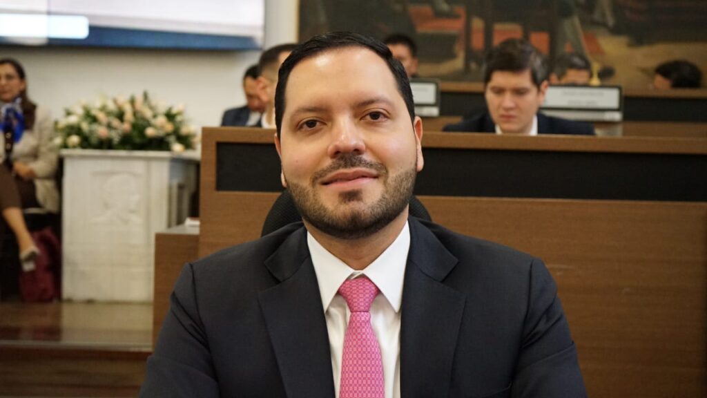 Bogotá ya tiene nuevo contralor distrital: ¿quién es Juan Camilo Zuluaga?