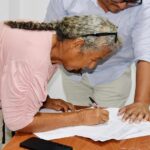 Antioquia: Familia Torreglosa recibió sus tierras en Urabá