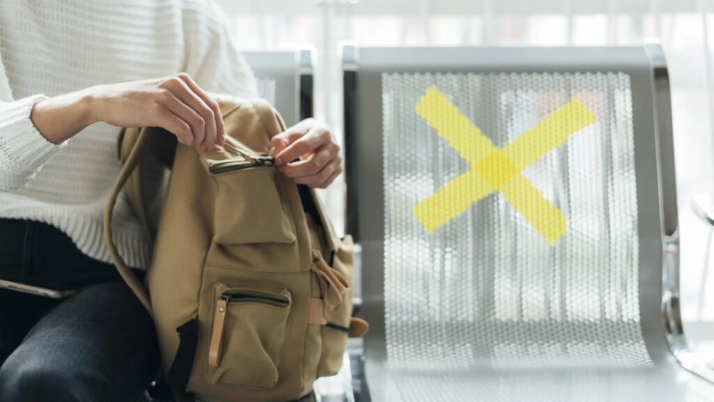 la solución para no pagar por el equipaje en los aviones