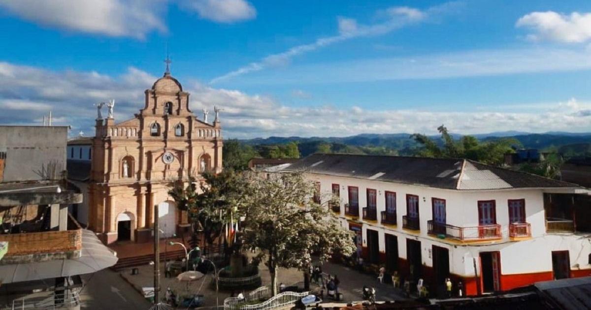 Noticias Antioquia: desplazamiento de familias en Remedios Noticias Antioquia: desplazamiento de familias en Remedios