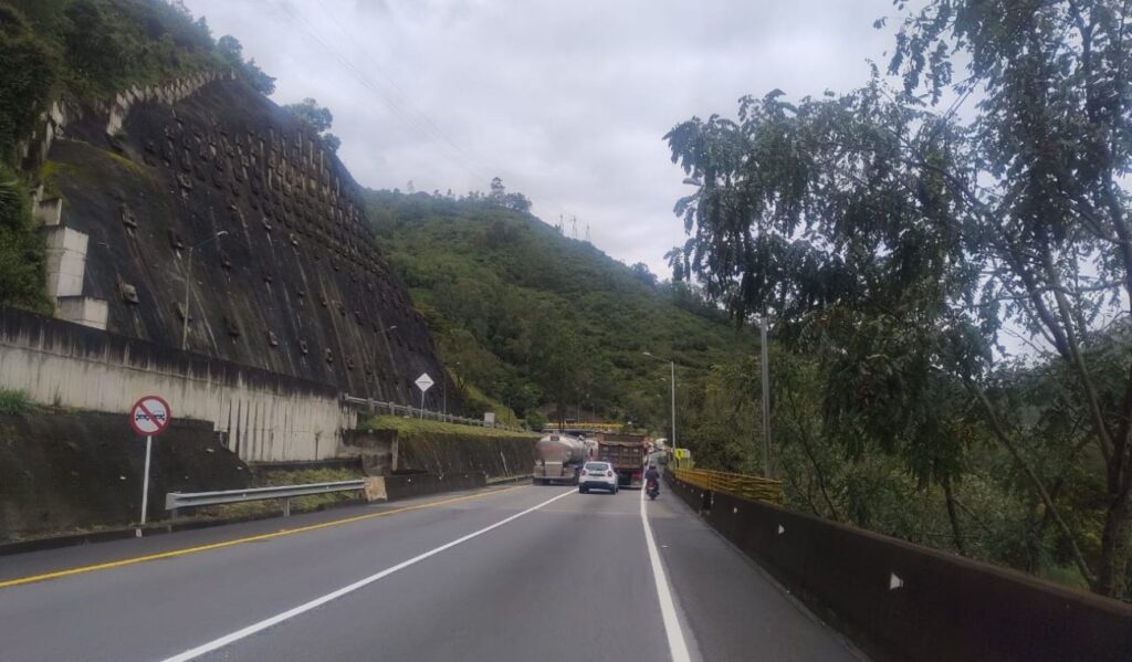 Gobierno Petro reabre punto crítico de la vía al Llano: ¿fin del trancón? Gobierno Petro reabre punto crítico de la vía al Llano: ¿fin del trancón?