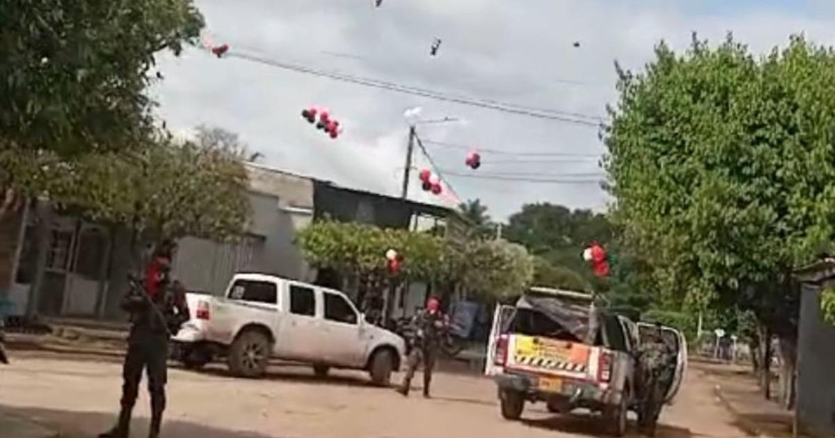 Noticias Antioquia: Dos volquetas fueron robadas por el ELN en Antioquia