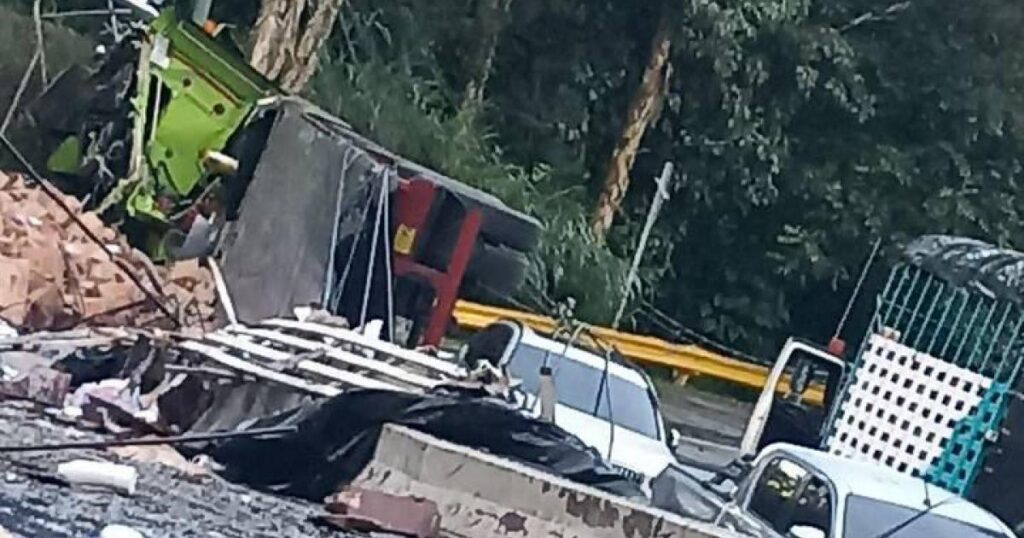 Accidente de tránsito en Medellín: Una persona muerta en EL Poblado