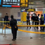Al menos tres muertos en un ataque con bombas de humo y cuchillo en el metro de Taipéi