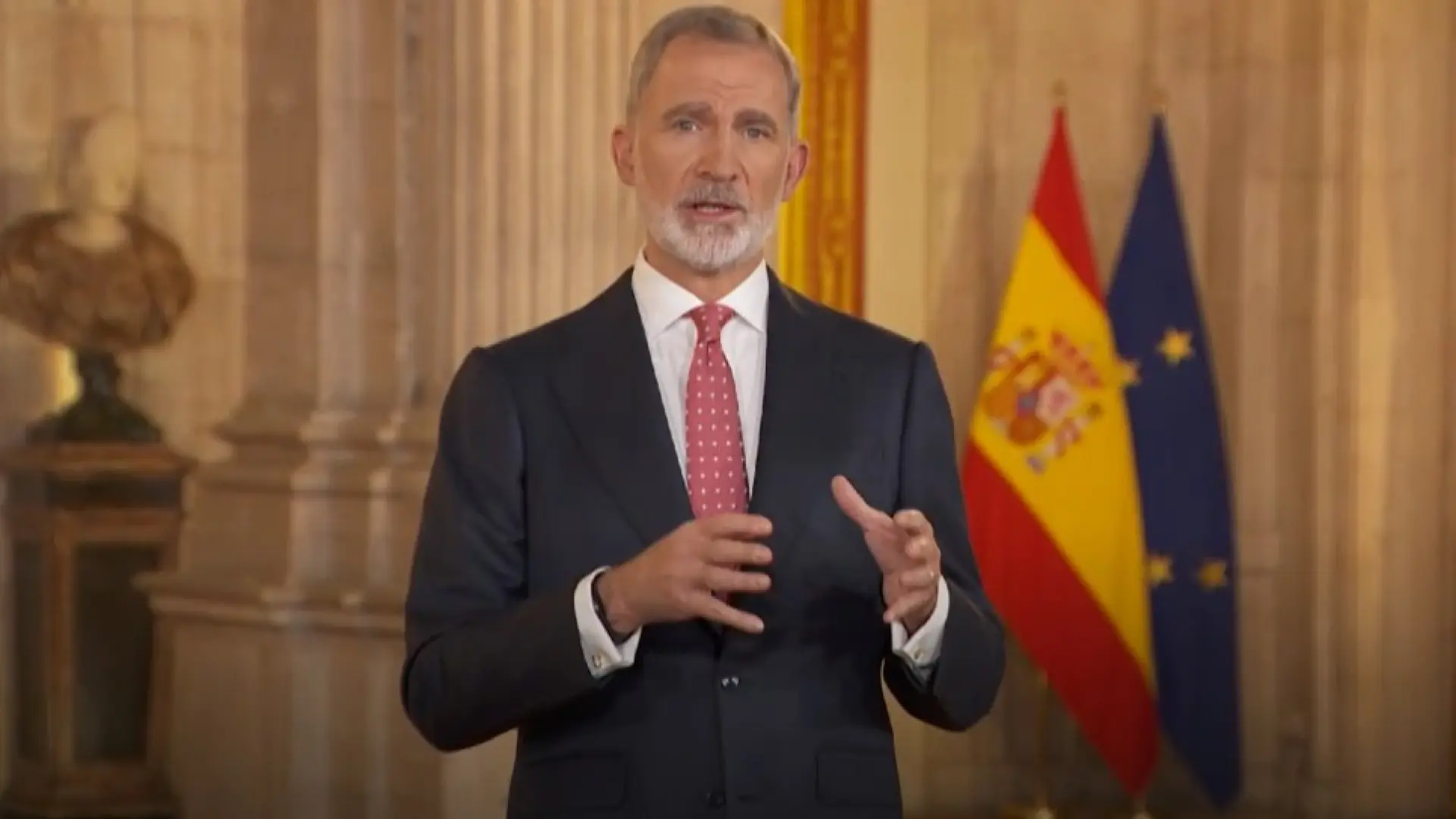 Los 50 años de democracia, la crisis del orden mundial, los desafíos y valores de España… lee íntegro el discurso de Navidad de Felipe VI