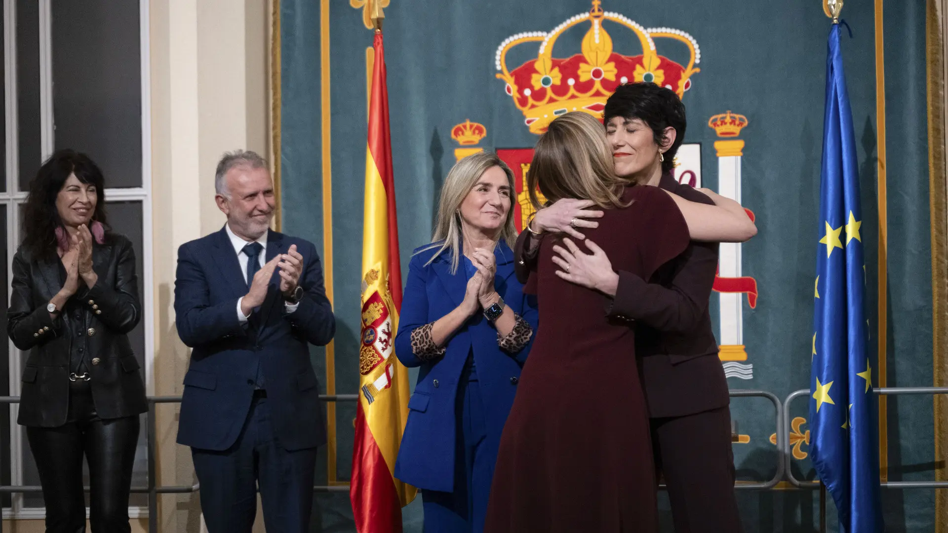 Elma Saiz promete «dar la cara» como nueva portavoz del Gobierno y se propone llegar a los jóvenes y a las mujeres