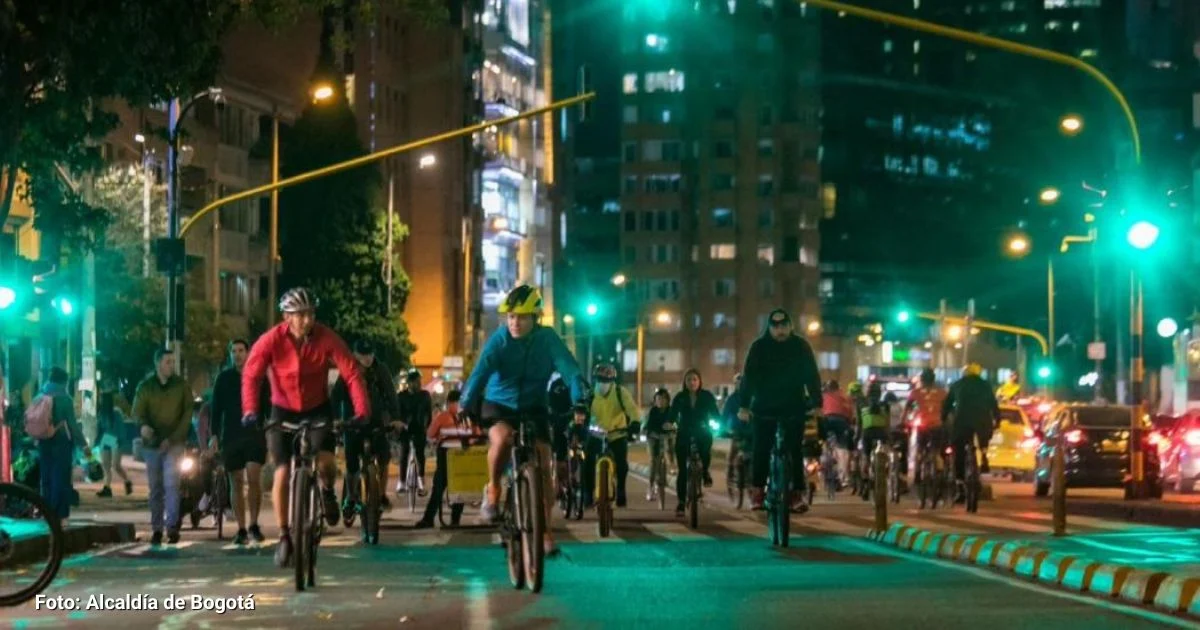 Esto es lo que necesita saber sobre la ciclovía nocturna en Bogotá este jueves 11 de diciembre Esto es lo que necesita saber sobre la ciclovía nocturna en Bogotá este jueves 11 de diciembre