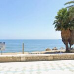 Hallan el cuerpo sin vida de una mujer en la orilla de una playa en Málaga Hallan el cuerpo sin vida de una mujer en la orilla de una playa en Málaga