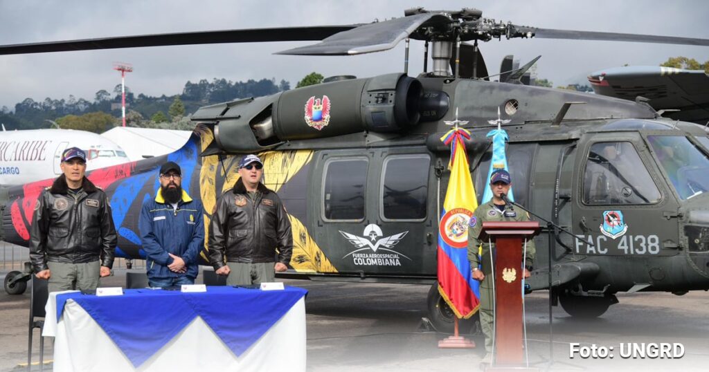 Los 2 poderosos helicópteros que Carlos Carrillo logra estrenar en la UNGRD para atacar incendios
