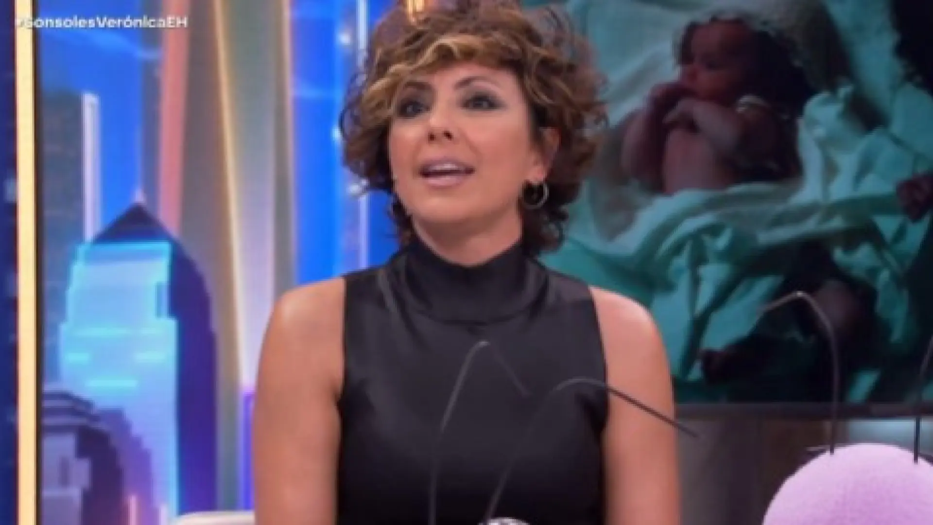 Sonsoles Ónega revela en ‘El Hormiguero’ que le entró un «instinto asesino» en el rodaje de ‘Las hijas de la criada’: «Fue extraño» Sonsoles Ónega revela en ‘El Hormiguero’ que le entró un «instinto asesino» en el rodaje de ‘Las hijas de la criada’: «Fue extraño»