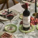 Bodegas Montecillo y Actos lanzan el regalo de Navidad que une vino de Rioja y diseño artesanal
