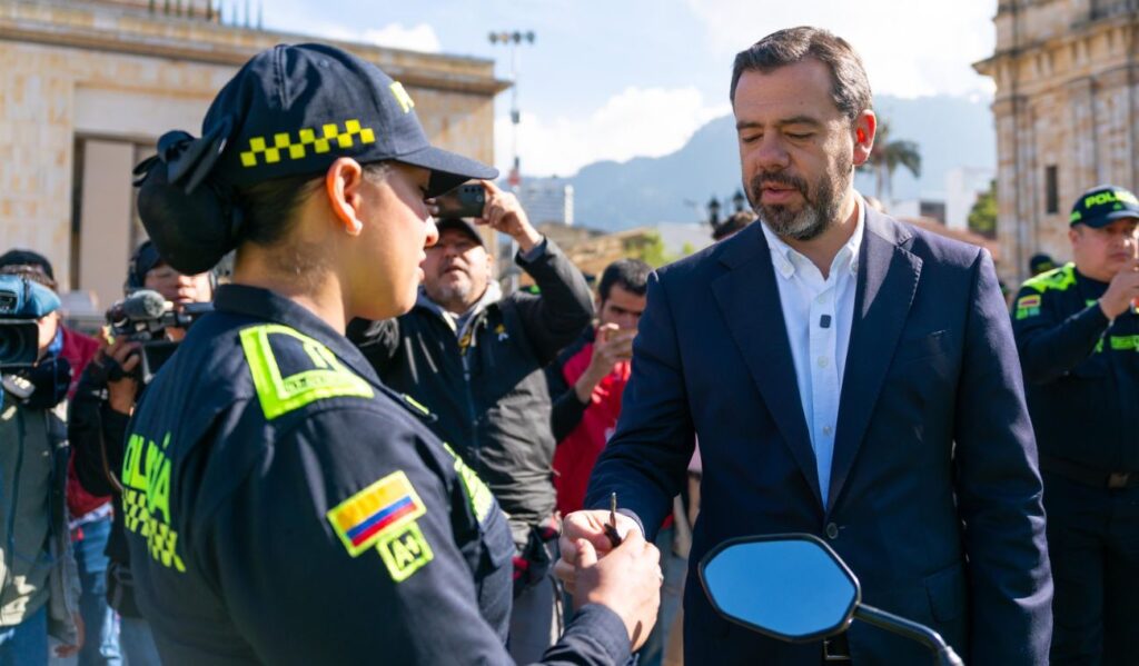 Bogotá estará blindada para el 2026: megaflota entra en acción Bogotá estará blindada para el 2026: megaflota entra en acción