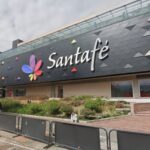 Hallan sin vida a mujer en centro comercial Santafé: autoridades investigan