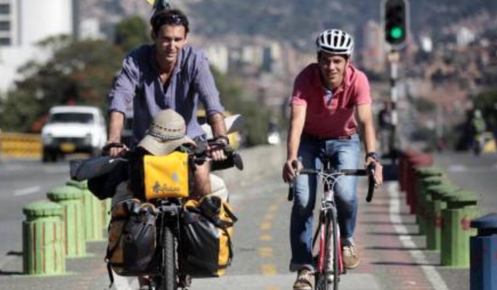 Cundinamarca monta ciclorruta de lujo: ciclistas se ahorran lo del bus Cundinamarca monta ciclorruta de lujo: ciclistas se ahorran lo del bus