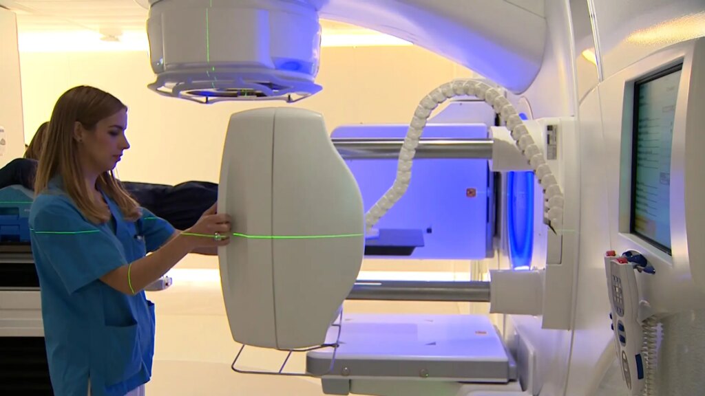 Los avances en radioterapia permiten un tratamiento oncológico con «menos toxicidad» y «mejores resultados clínicos» Los avances en radioterapia permiten un tratamiento oncológico con «menos toxicidad» y «mejores resultados clínicos»