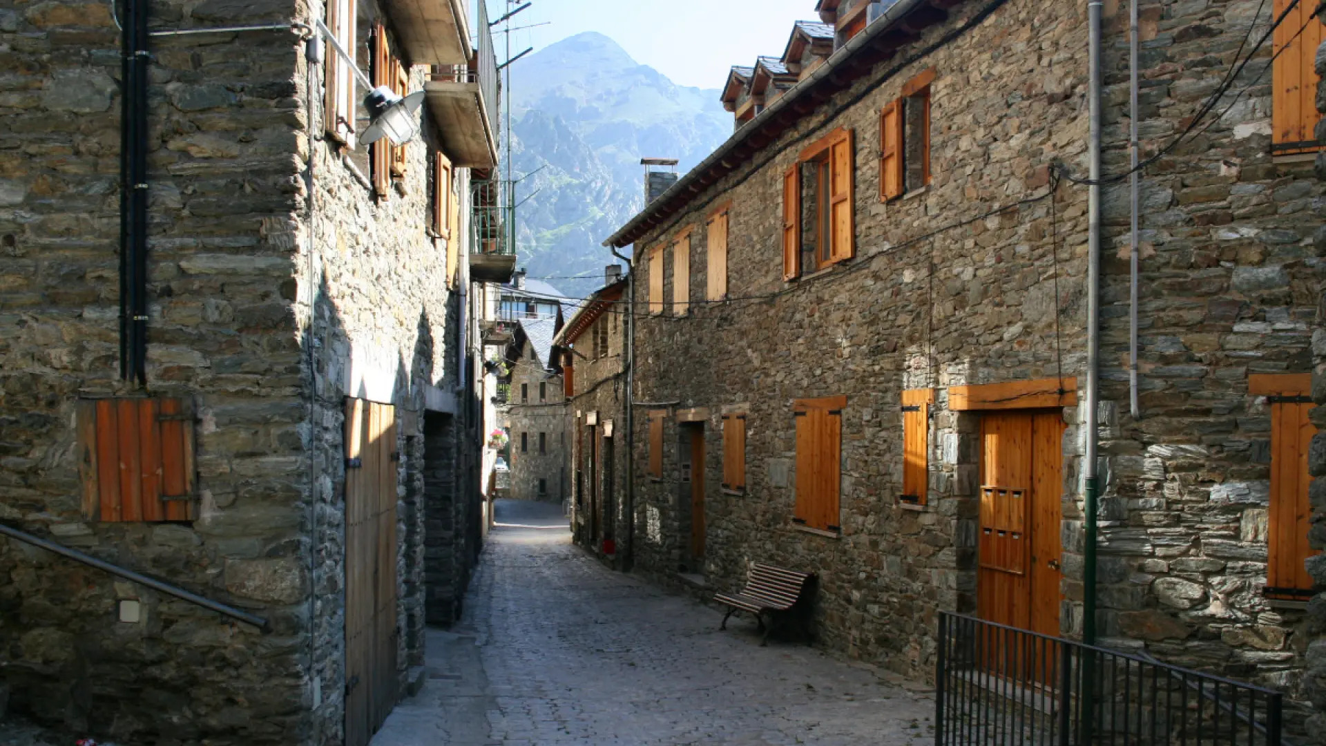 nieve y calles de piedra (y flechazo de ‘National Geographic’)