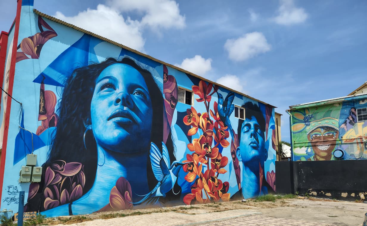 Barrio de Aruba renació de las ruinas inspirado en arte callejero de Bogotá