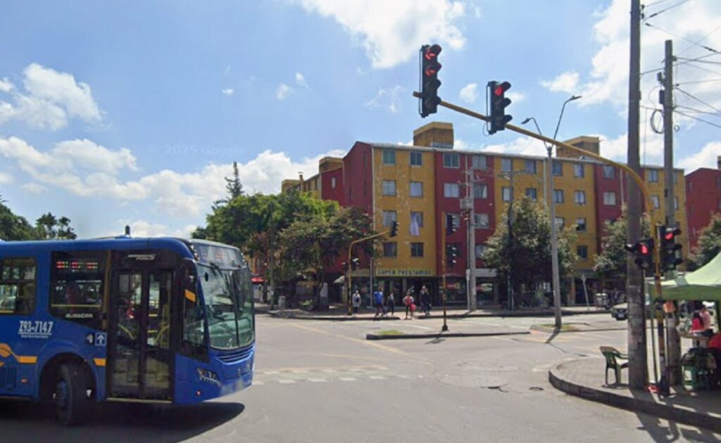 El semáforo de Bogotá que lleva casi un mes inservible, en Kennedy