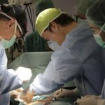 Realizan por primera vez un ‘bypass’ coronario sin cirugía a corazón abierto Realizan por primera vez un ‘bypass’ coronario sin cirugía a corazón abierto
