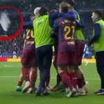 Botellazos en Cornellá a los jugadores del Barça mientras celebraban el gol de Lewandowski