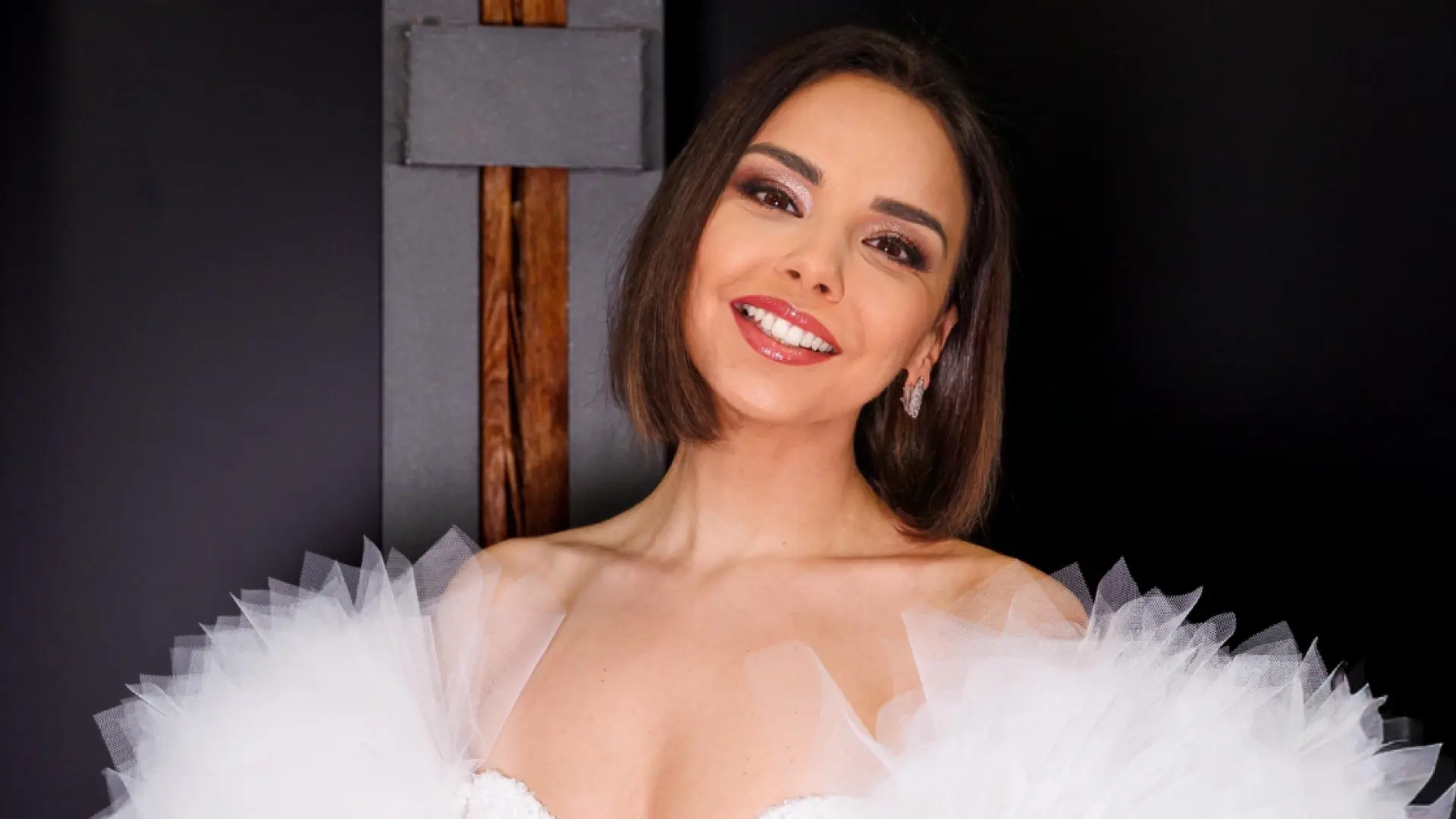 Chenoa se convierte en la más elegante para debutar en las Campanadas 2025-2026 con un vestido inspirado en su carrera Chenoa se convierte en la más elegante para debutar en las Campanadas 2025-2026 con un vestido inspirado en su carrera