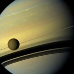 Descubren un «planeta errante» del tamaño de Saturno que vaga por el espacio en solitario sin luna ni sol