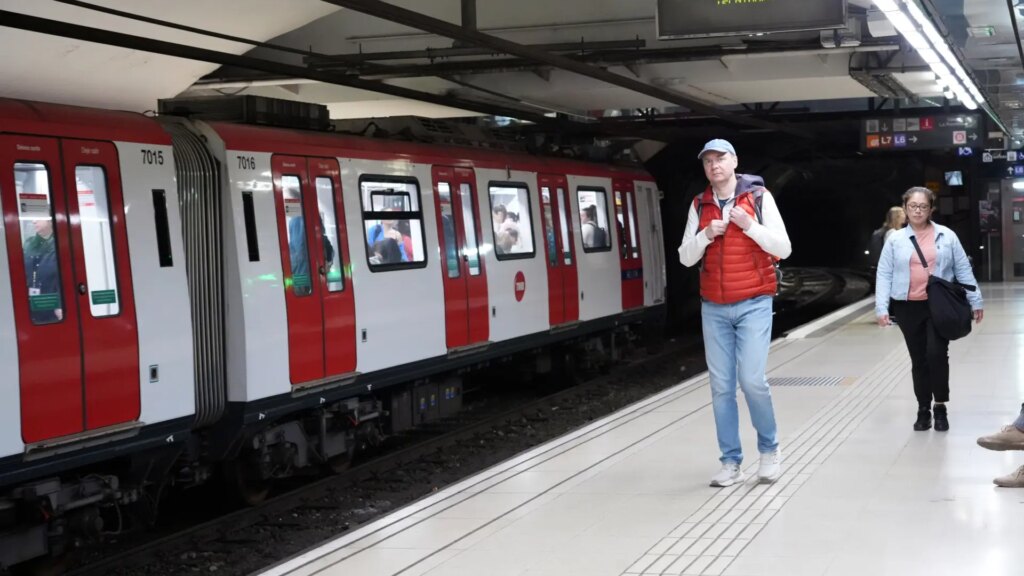 El metro de Barcelona cierra el «mejor noviembre de la historia» con 42,4 millones de usuarios, un 3% más