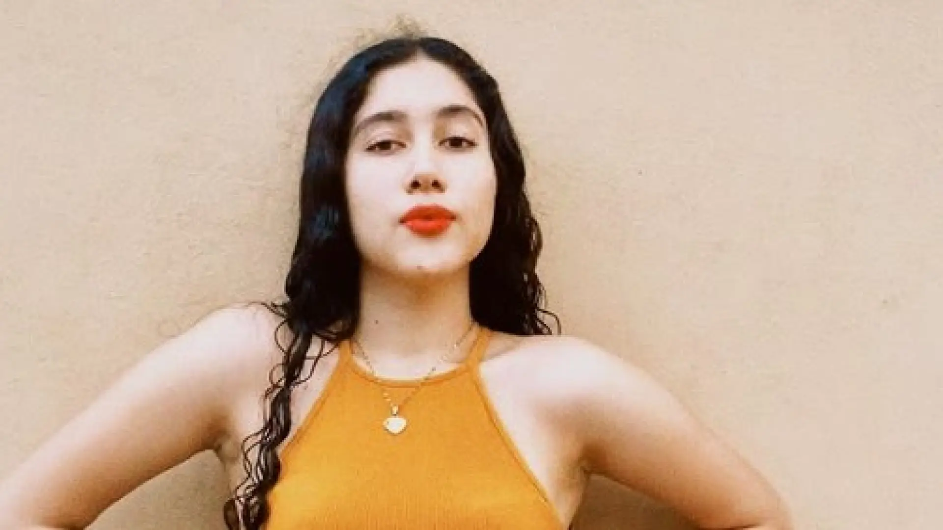 Muere la ‘influencer’ Dulce Enríquez víctima de un accidente de coche junto a un político