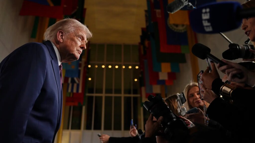 Trump dice que «Cuba no podrá sobrevivir» tras anunciar que impondrá aranceles a bienes de países que vendan petróleo a Cuba