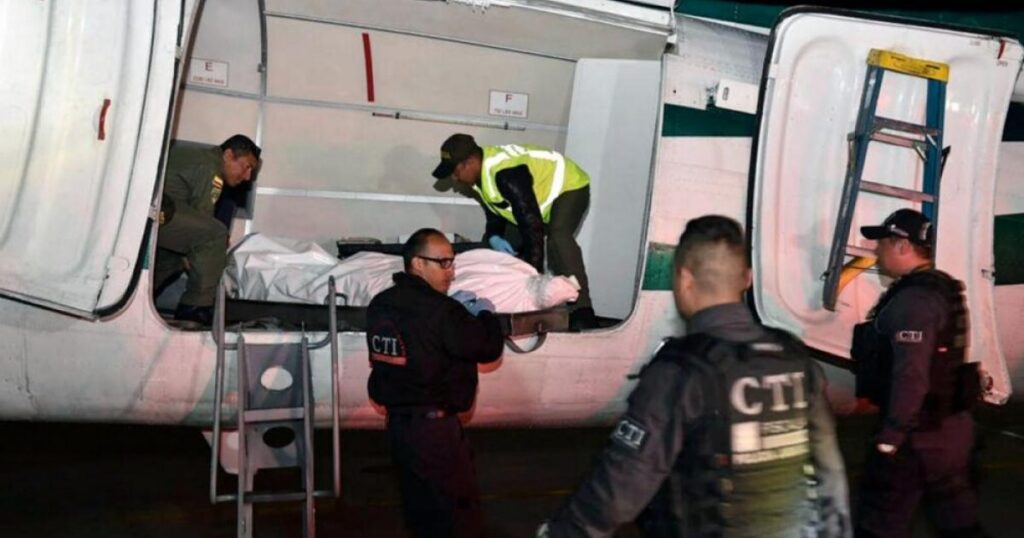 Noticias Medellín: Cámara de seguridad captó riña mortal en San Cristóbal Noticias Medellín: Cámara de seguridad captó riña mortal en San Cristóbal