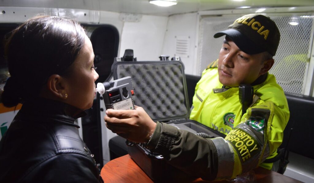 Negarse a la prueba de alcoholemia sale caro: más  millones de multa