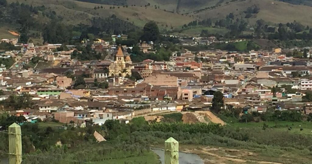 Noticias Antioquia: Dos personas muertas y ocho heridos deja ataque armado Noticias Antioquia: Dos personas muertas y ocho heridos deja ataque armado