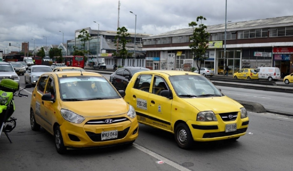 Pico y placa para taxis del 12 al 18 de enero: tocó apagar el taxímetro