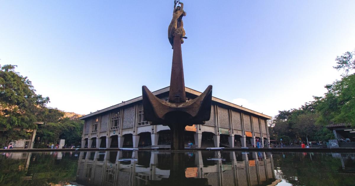 Gobierno inyecta 70 mil millones de pesos para la Universidad de Antioquia Gobierno inyecta 70 mil millones de pesos para la Universidad de Antioquia
