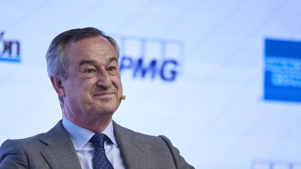 Banco Sabadell releva a González-Bueno como CEO y coloca a Marc Armengol