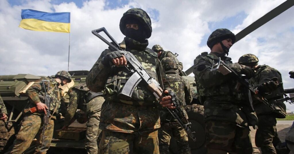 Cuando empezó la guerra nadie daba un peso por Ucrania pero cuatro años después sigue en pie resistiendo