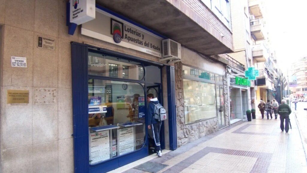 Dos acertantes de la Primitiva ganan 129.000 euros y el bote sube a 97,5 millones